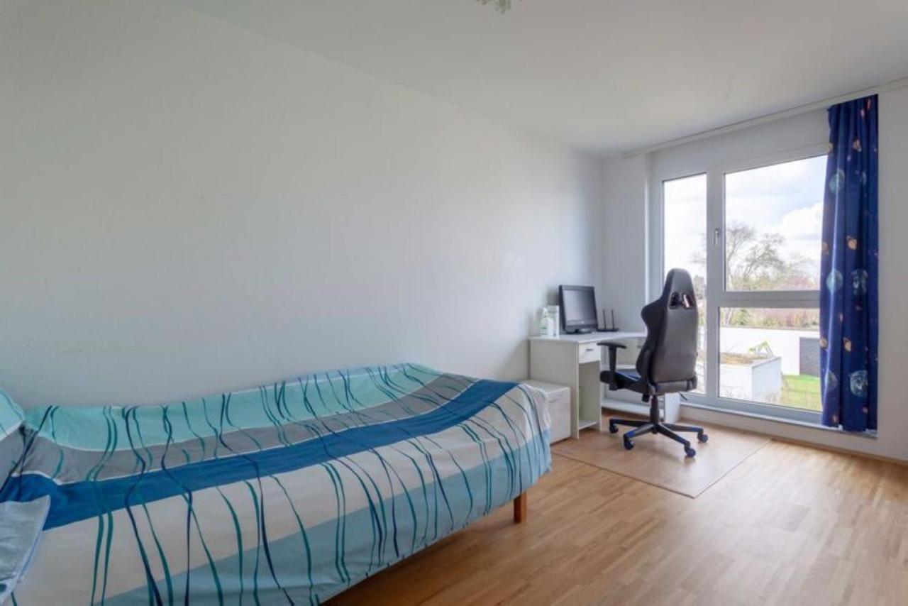 Privat Zimmer Richtung Messe ハノーファー エクステリア 写真